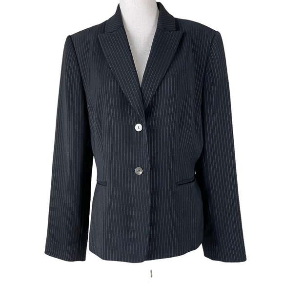 Tahari ASL Pin Striped Blazer - Picture 1 of 12